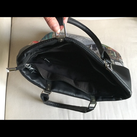 Purse - Picture 2 of 2